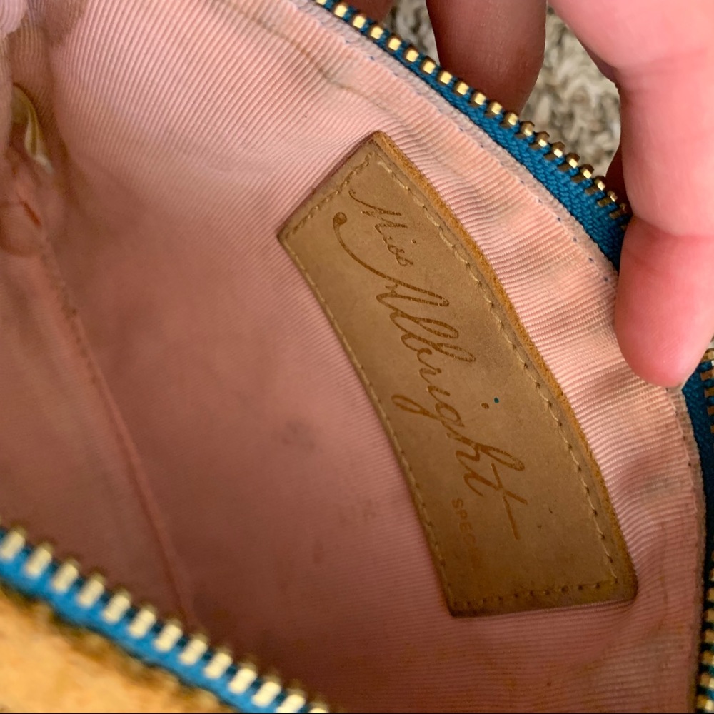 💐anthro “C” wristlet - Picture 6 of 7